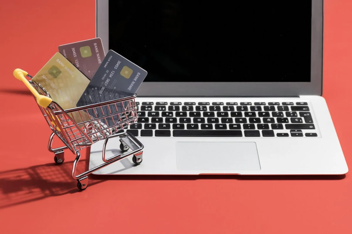 front-view-online-shopping-concept